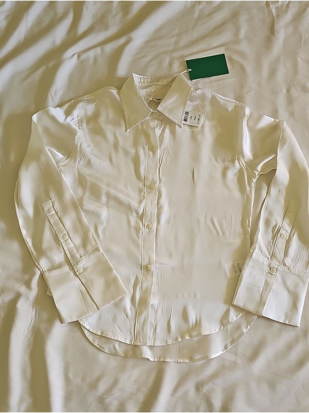 DL1961 White Silk Classic Button-Down Shirt